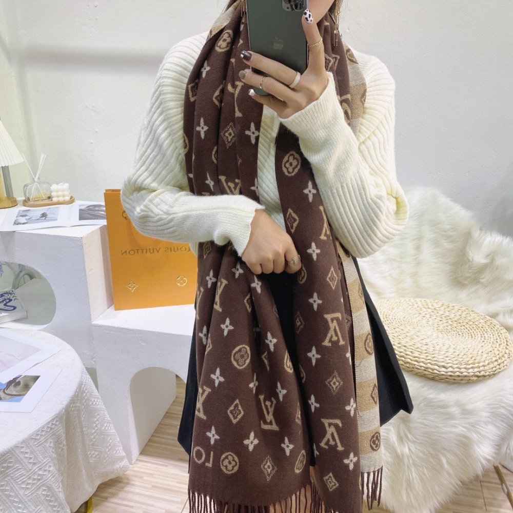 ルイヴィトンマフラーコピー 定番人気2022新品 Louis Vuitton ルイヴィトンマフラー0038