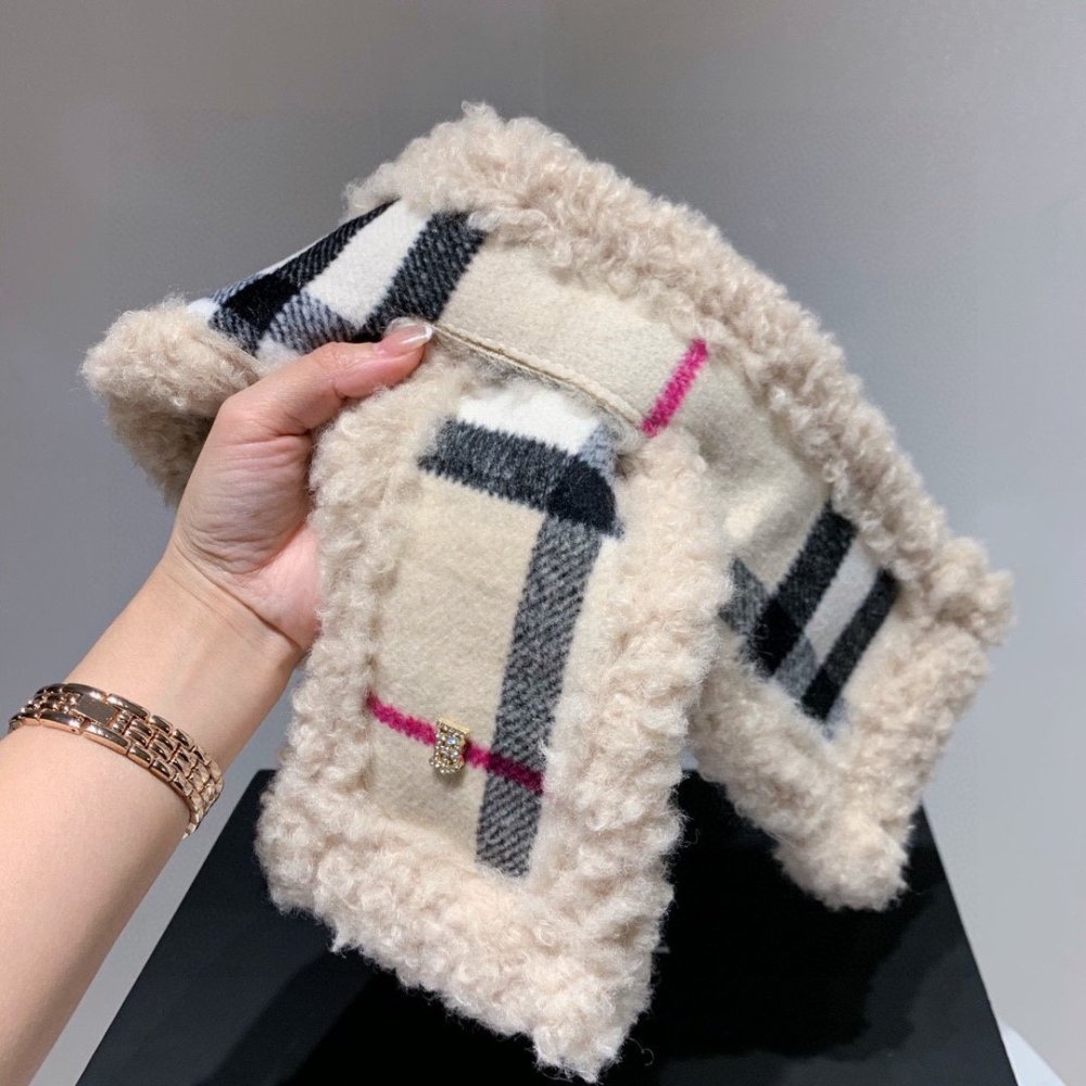 バーバリーマフラーコピー 定番人気2022新品 BURBERRY バーバリーマフラー0022