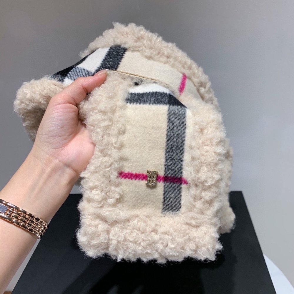 バーバリーマフラーコピー 定番人気2022新品 BURBERRY バーバリーマフラー0022