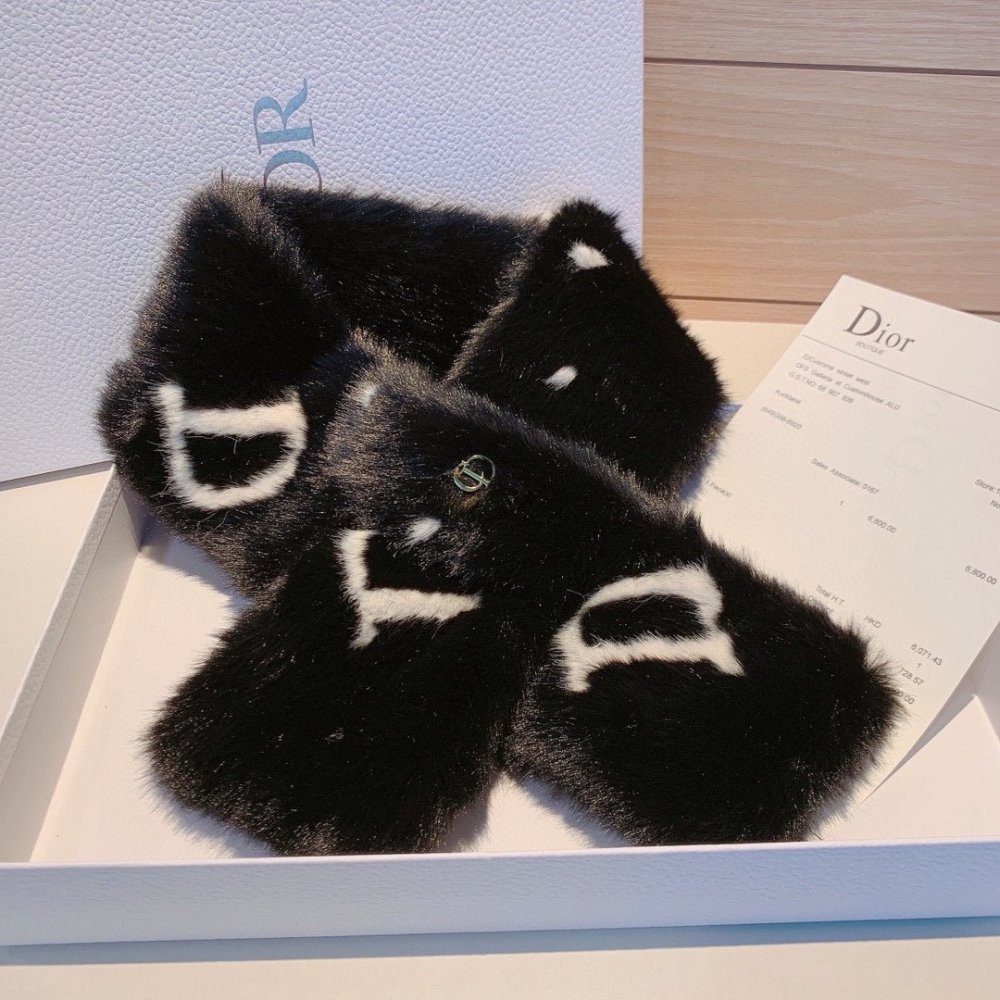 ディオールマフラーコピー 大人気2022新品 DIOR ディオールマフラー0042
