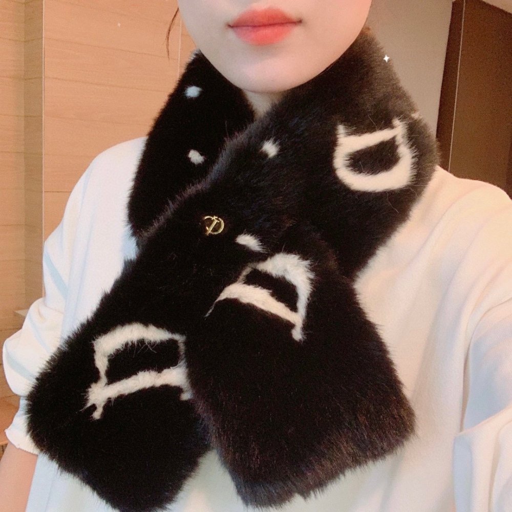 ディオールマフラーコピー 大人気2022新品 DIOR ディオールマフラー0042