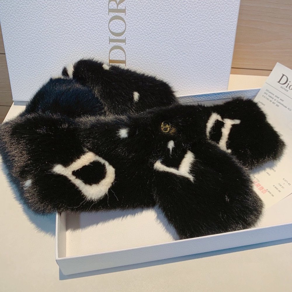 ディオールマフラーコピー 大人気2022新品 DIOR ディオールマフラー0042