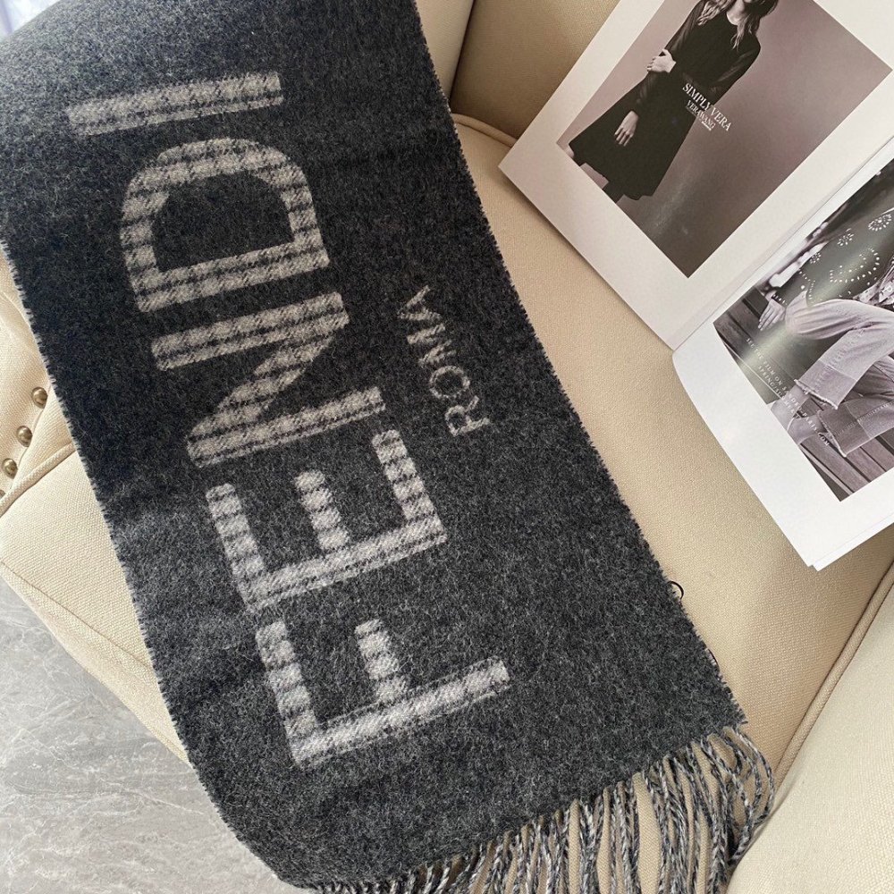 フェンディマフラーコピー 2022新品大人気NO.1 FENDI フェンディマフラー0012