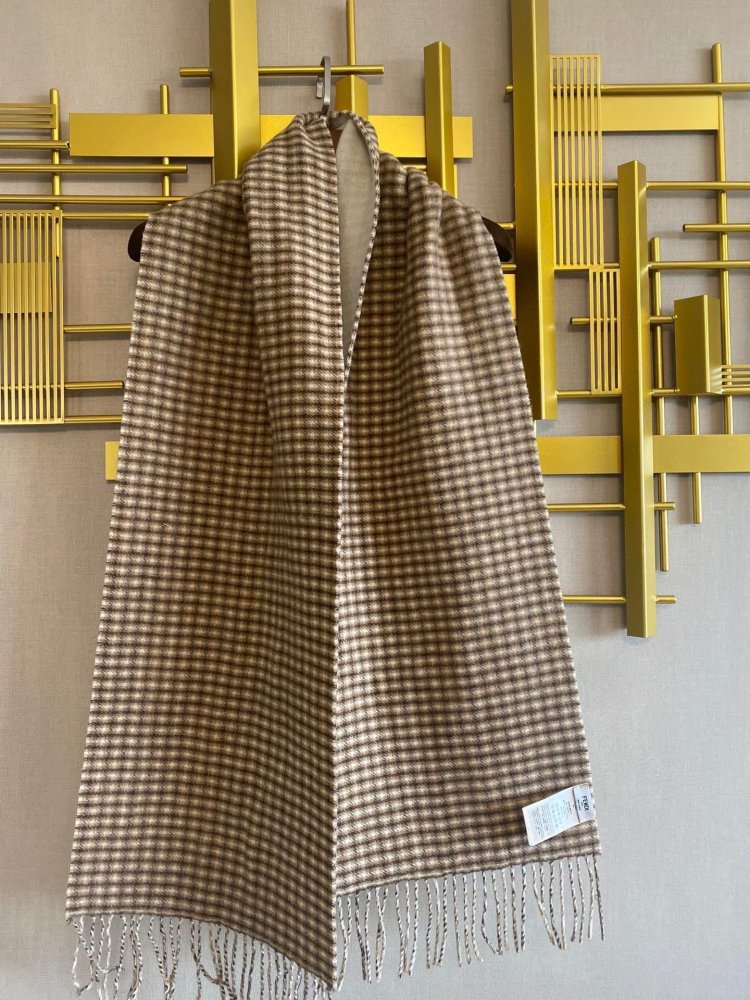 フェンディマフラーコピー 2022新品大人気NO.1 FENDI フェンディマフラー0013