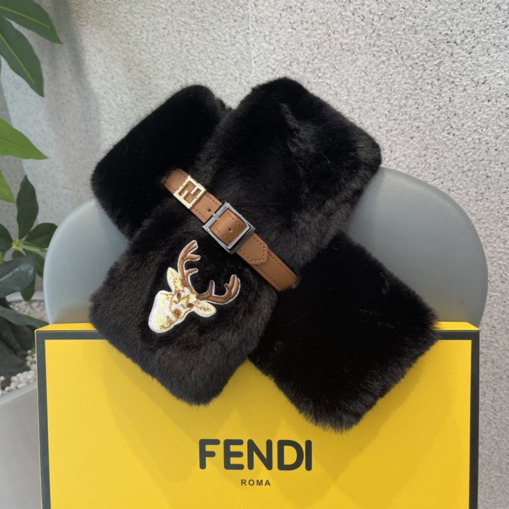 フェンディマフラーコピー 2022新品大人気NO.1 FENDI フェンディマフラー0031