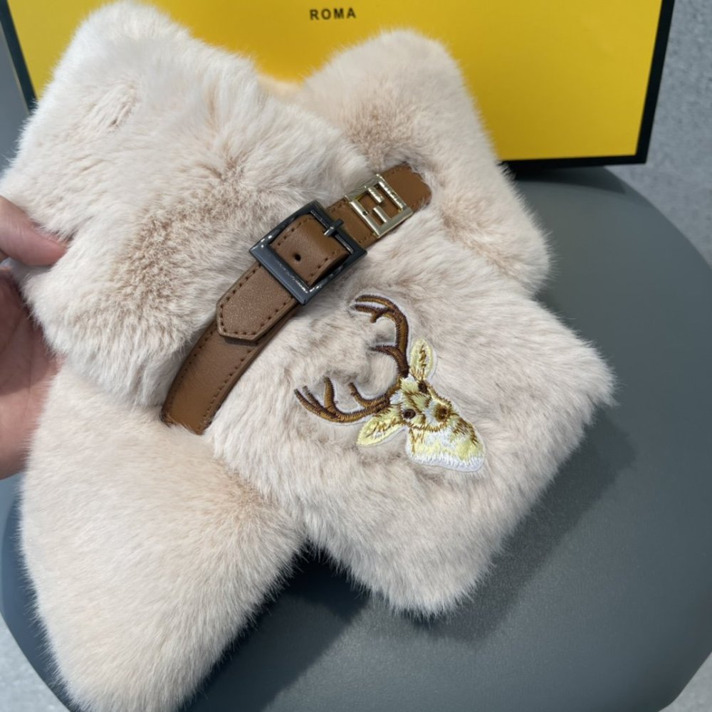 フェンディマフラーコピー 2022新品大人気NO.1 FENDI フェンディマフラー0028