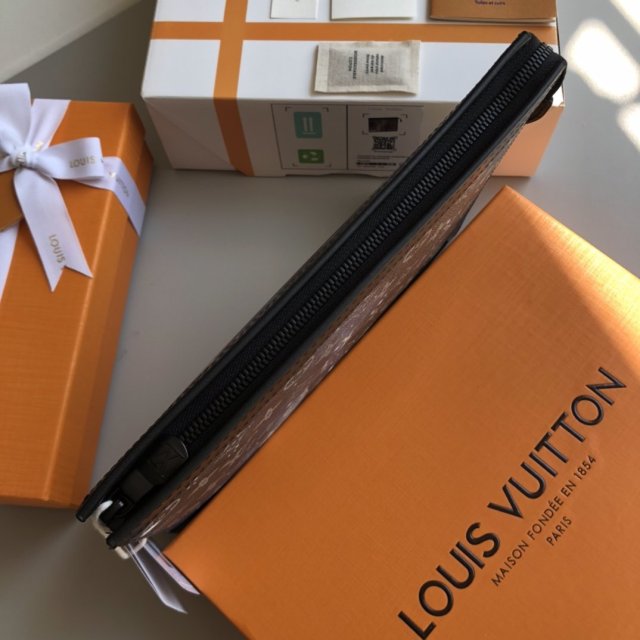 ルイヴィトンセカンドバッグコピー 定番人気2022  Louis Vuitton  ルイヴィトンセカンドバッグ0043