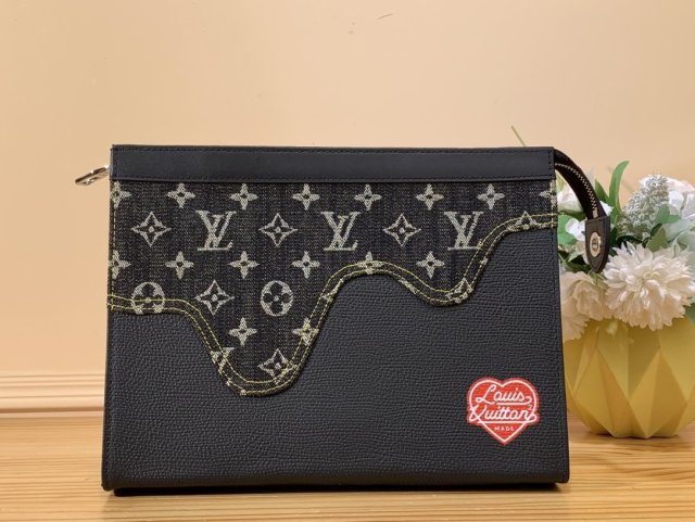 ルイヴィトンセカンドバッグコピー 大人気2022新品 Louis Vuitton  ルイヴィトンセカンドバッグ0091