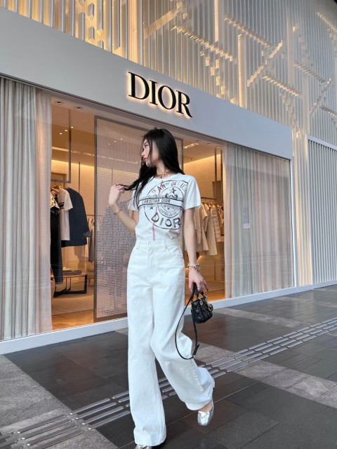 ディオール服コピー  2022新品大人気NO.1 DIOR  ディオール服0052