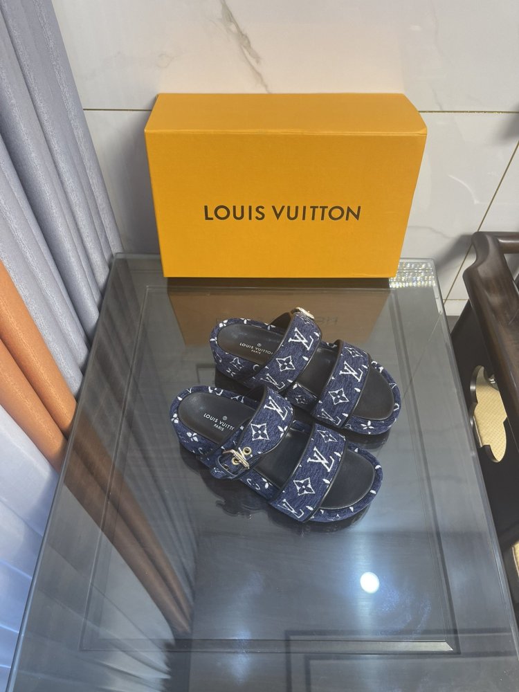 ルイヴィトン靴コピー2022新品大人気NO.1 Louis Vuitton ルイヴィトン靴0213