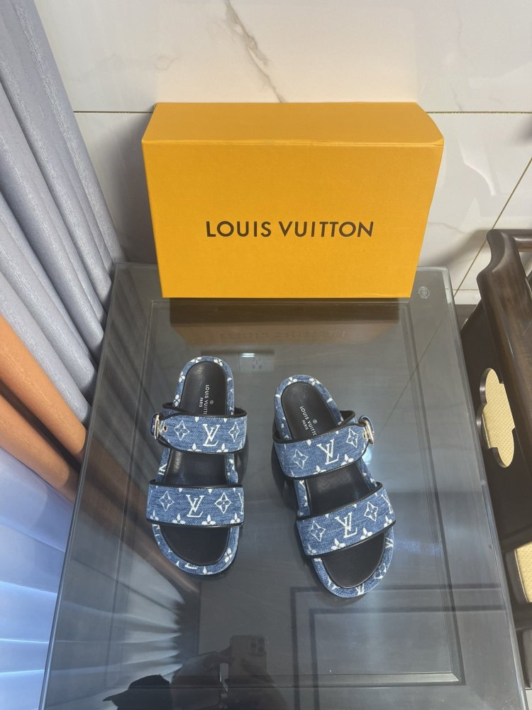 ルイヴィトン靴コピー2022新品大人気NO.1 Louis Vuitton ルイヴィトン靴0216