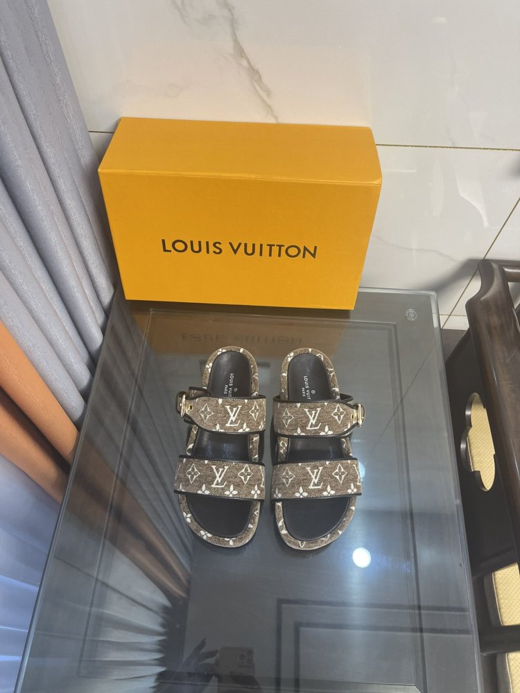 ルイヴィトン靴コピー2022新品大人気NO.1 Louis Vuitton ルイヴィトン靴0214