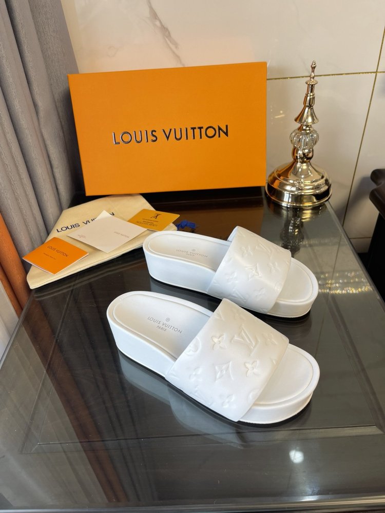ルイヴィトン靴コピー  2022SS新作通販   Louis Vuitton ルイヴィトン靴0224