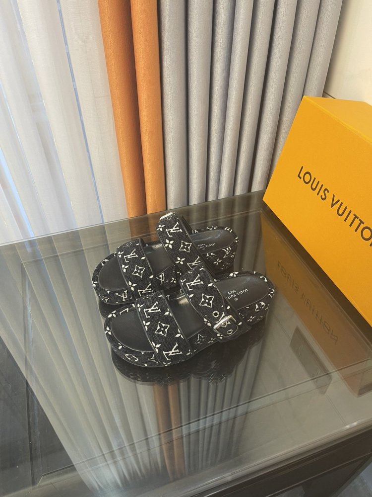 ルイヴィトン靴コピー2022新品大人気NO.1 Louis Vuitton ルイヴィトン靴0218