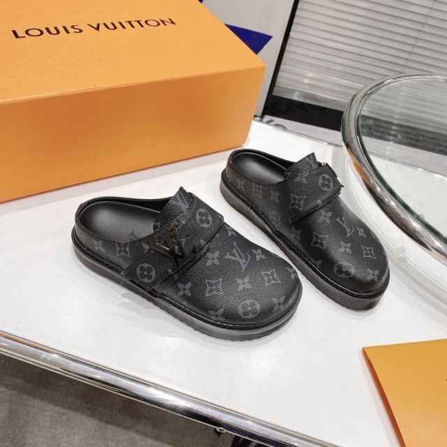 ルイヴィトン靴コピー2022新品大人気NO.1 Louis Vuitton ルイヴィトン靴0220