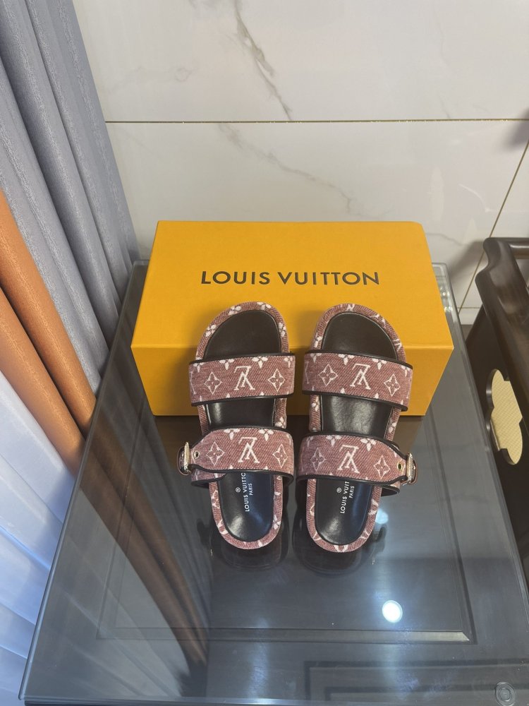 ルイヴィトン靴コピー2022新品大人気NO.1 Louis Vuitton ルイヴィトン靴0215