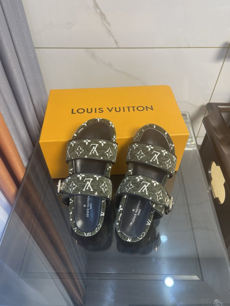 ルイヴィトン靴コピー2022新品大人気NO.1 Louis Vuitton ルイヴィトン靴0217