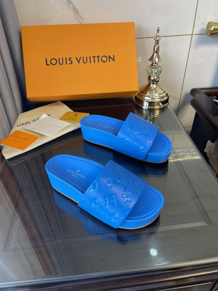 ルイヴィトン靴コピー  2022SS新作通販   Louis Vuitton ルイヴィトン靴0226