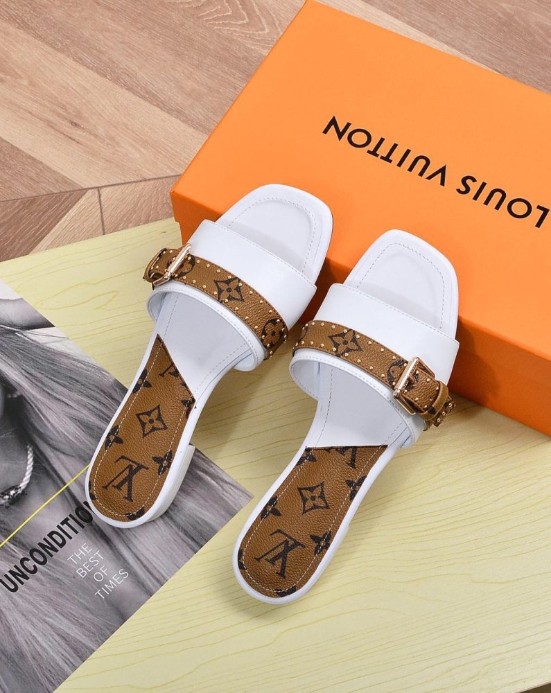 ルイヴィトン靴コピー 定番人気2022新品 Louis Vuitton ルイヴィトン靴0196