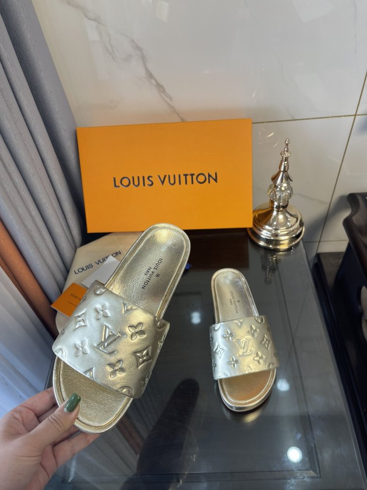 ルイヴィトン靴コピー  2022SS新作通販   Louis Vuitton ルイヴィトン靴0230