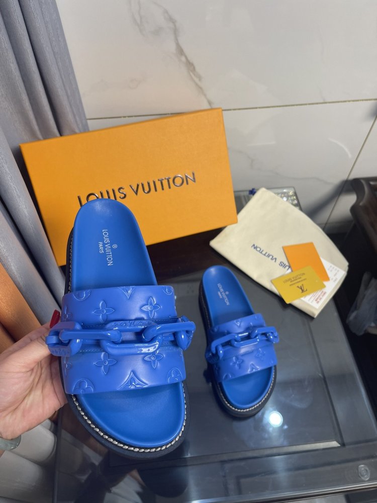 ルイヴィトン靴コピー2022新品大人気NO.1 Louis Vuitton ルイヴィトン靴0209