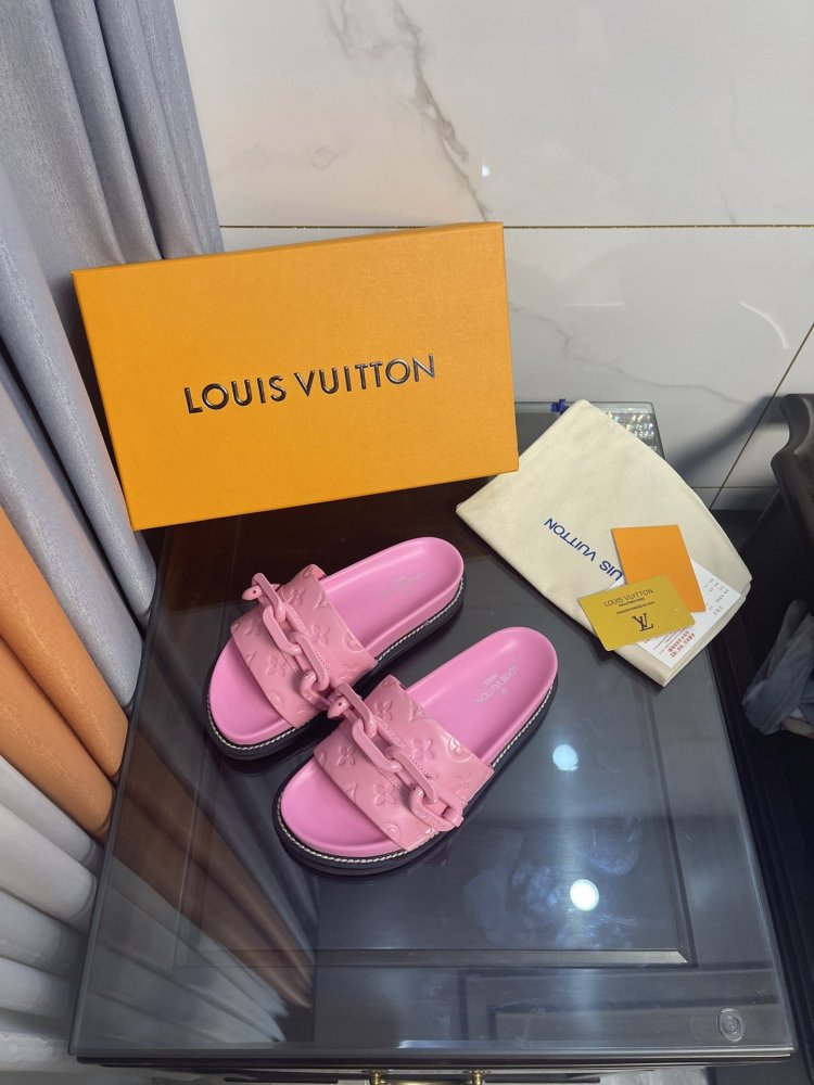ルイヴィトン靴コピー2022新品大人気NO.1 Louis Vuitton ルイヴィトン靴0211