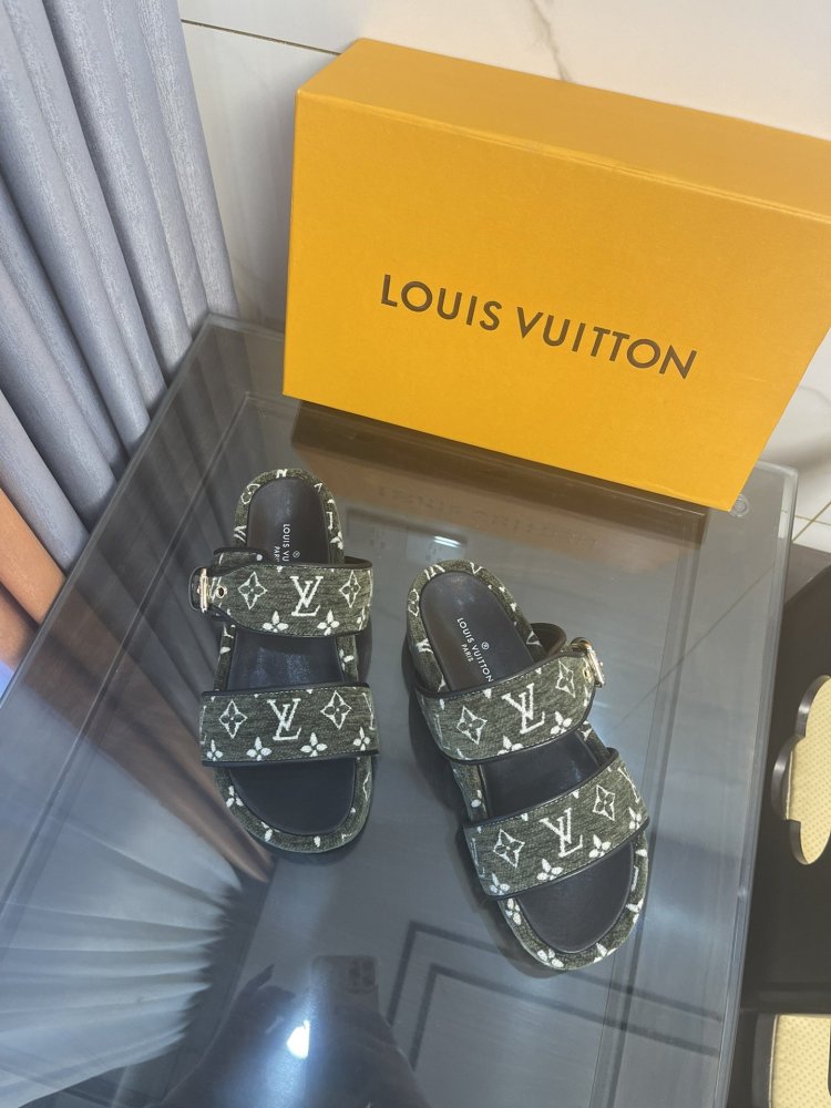 ルイヴィトン靴コピー2022新品大人気NO.1 Louis Vuitton ルイヴィトン靴0217