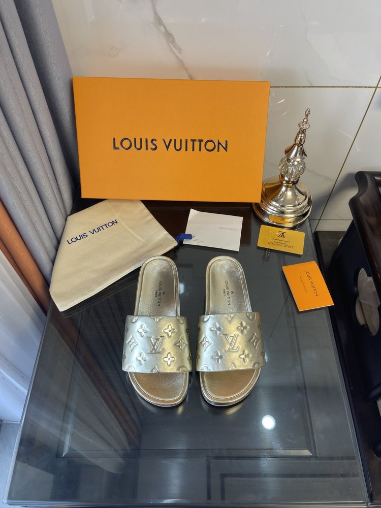 ルイヴィトン靴コピー  2022SS新作通販   Louis Vuitton ルイヴィトン靴0230