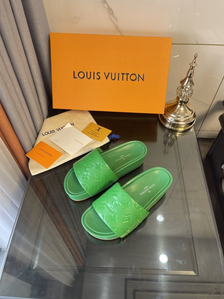 ルイヴィトン靴コピー  2022SS新作通販   Louis Vuitton ルイヴィトン靴0222