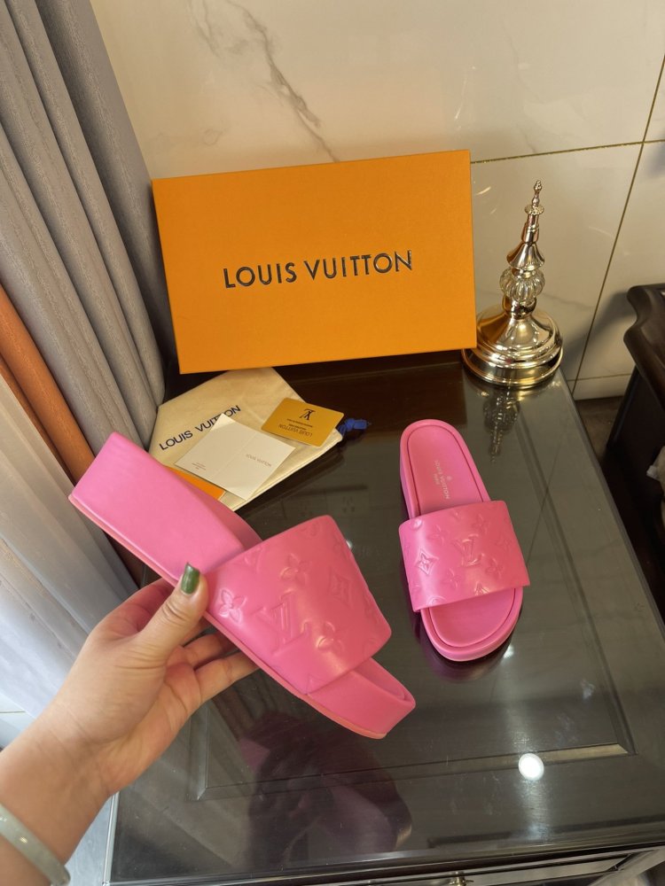 ルイヴィトン靴コピー  2022SS新作通販   Louis Vuitton ルイヴィトン靴0229