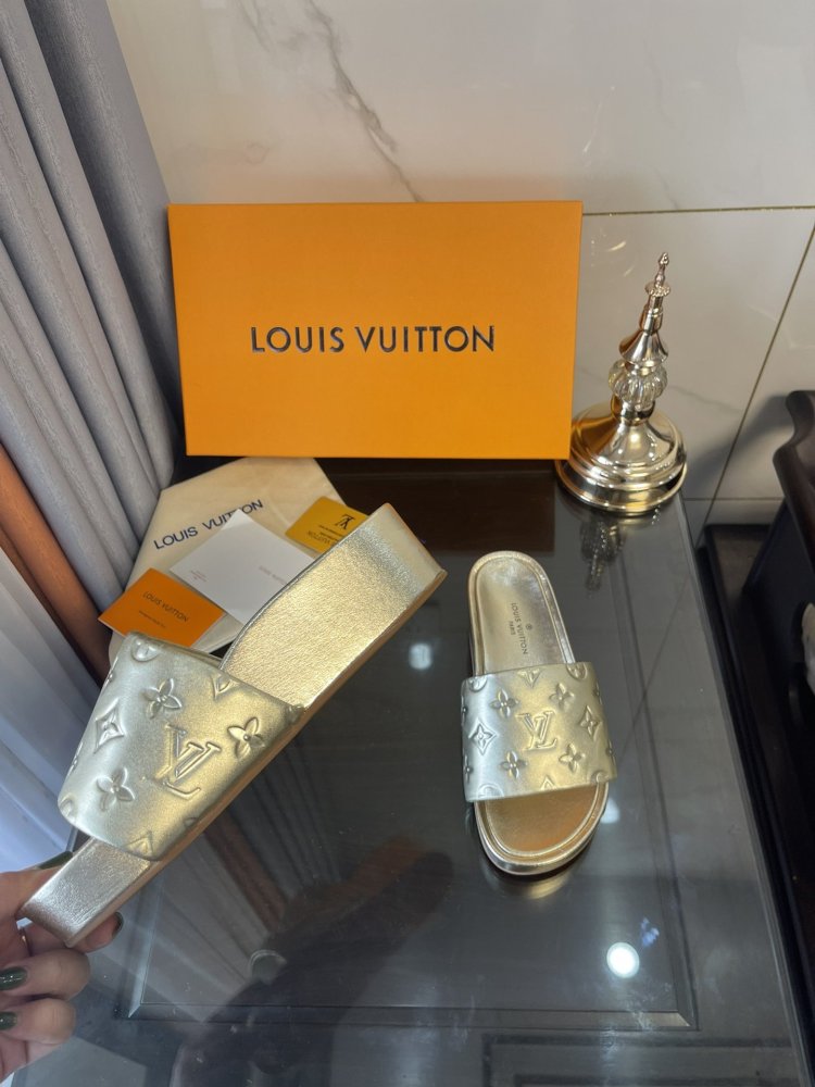 ルイヴィトン靴コピー  2022SS新作通販   Louis Vuitton ルイヴィトン靴0230