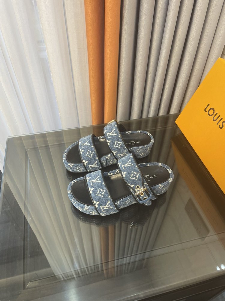ルイヴィトン靴コピー2022新品大人気NO.1 Louis Vuitton ルイヴィトン靴0216