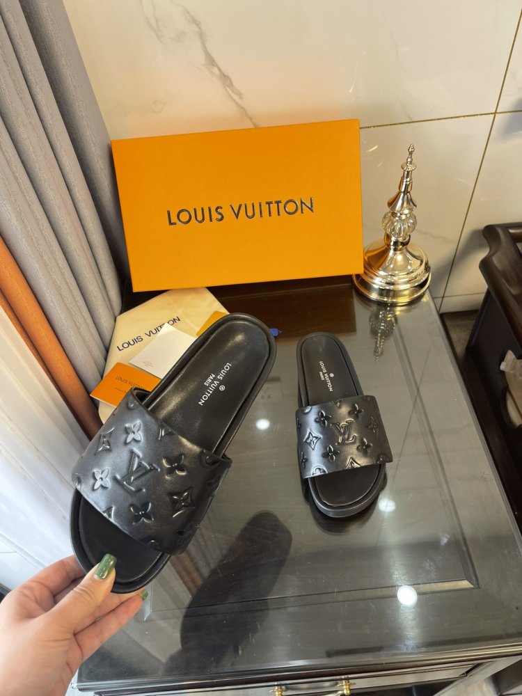 ルイヴィトン靴コピー  2022SS新作通販   Louis Vuitton ルイヴィトン靴0228