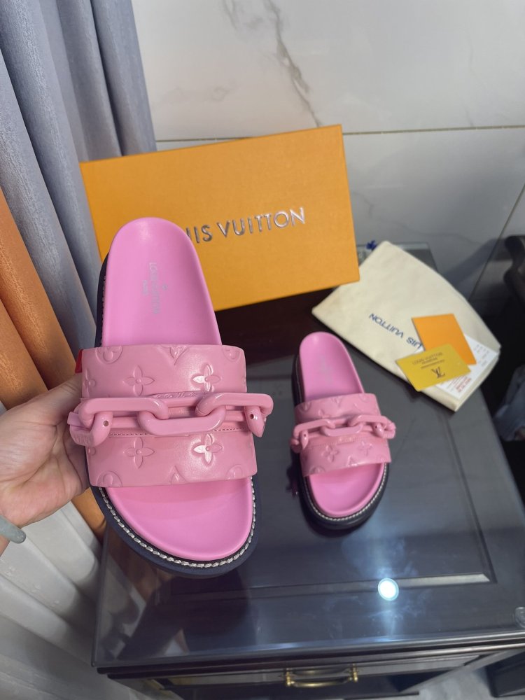ルイヴィトン靴コピー2022新品大人気NO.1 Louis Vuitton ルイヴィトン靴0211