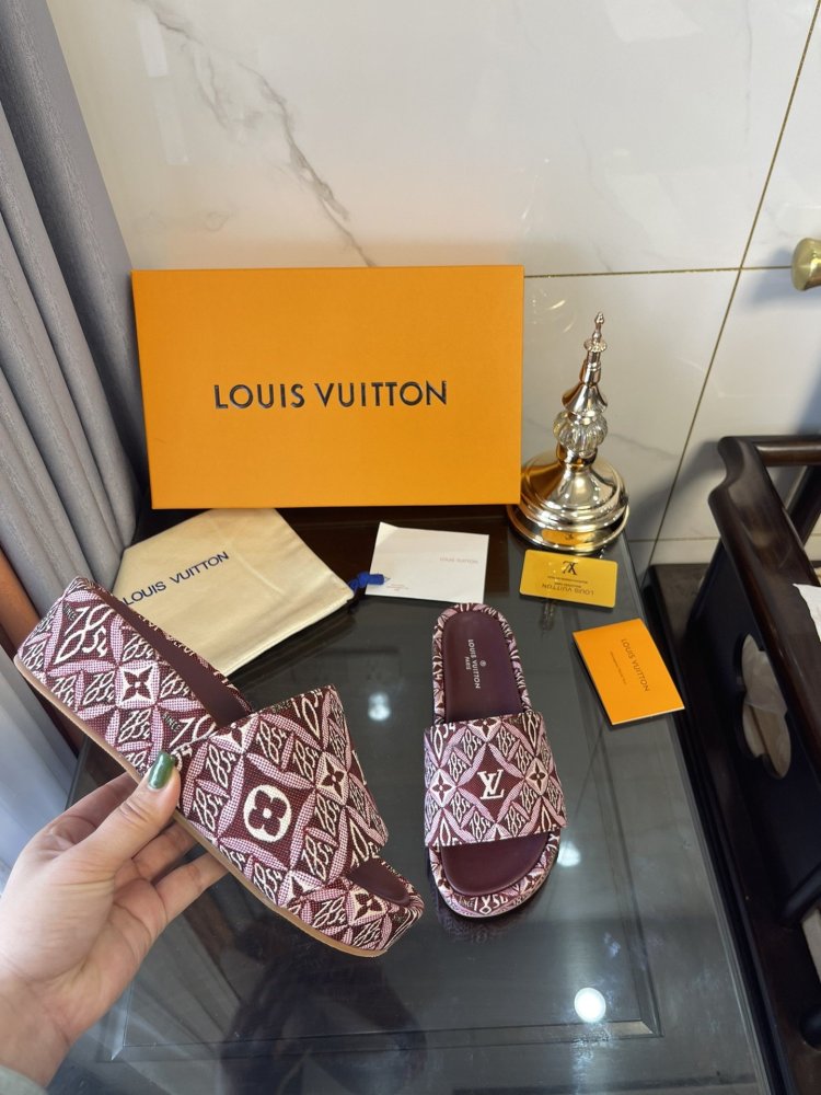 ルイヴィトン靴コピー  2022SS新作通販   Louis Vuitton ルイヴィトン靴0231