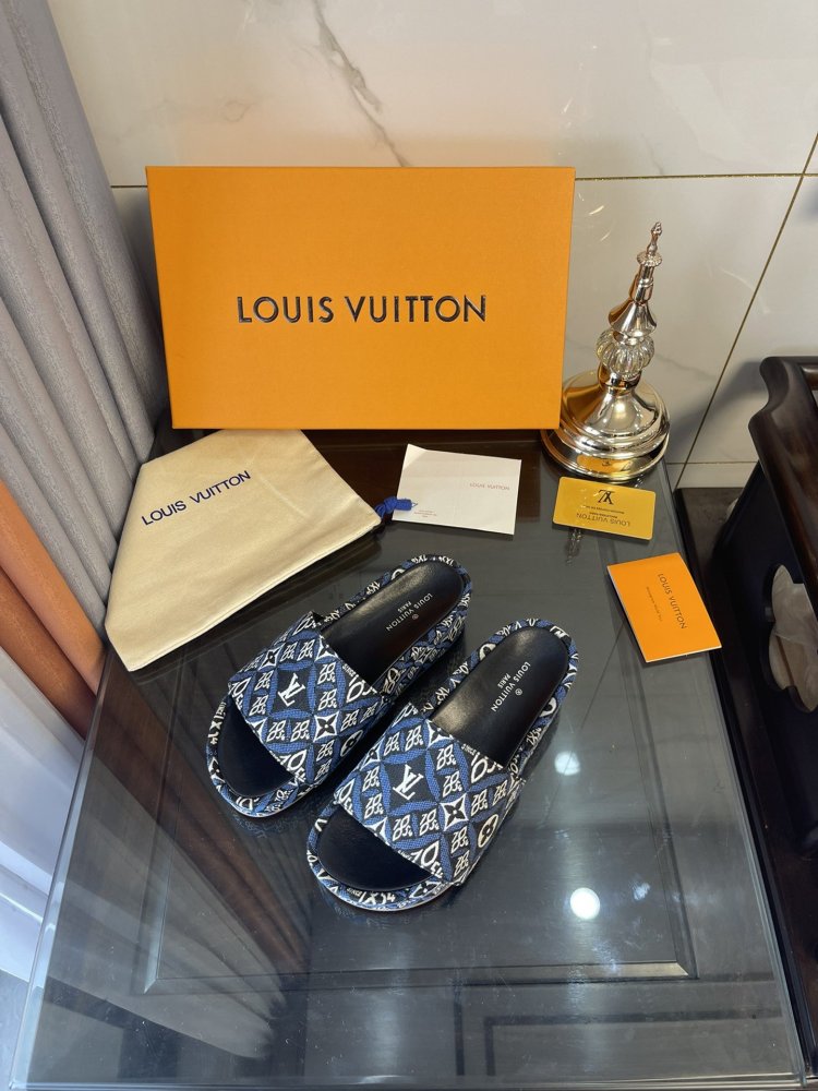 ルイヴィトン靴コピー  2022SS新作通販   Louis Vuitton ルイヴィトン靴0232