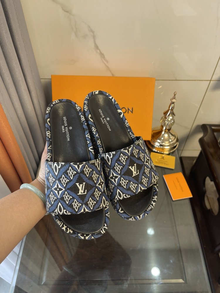 ルイヴィトン靴コピー  2022SS新作通販   Louis Vuitton ルイヴィトン靴0232