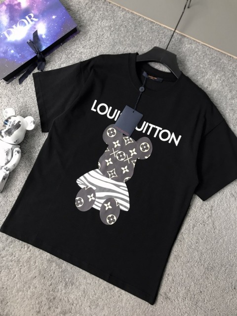 ルイヴィトン服コピー2色 定番人気2022新品 Louis Vuitton ルイヴィトン服0006