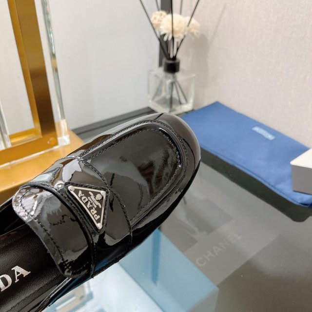プラダ靴コピー  2022SS新作通販  PRADA プラダ靴0015