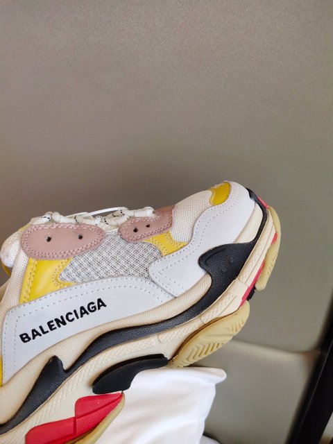 バレンシアガ靴コピー  男女兼用  2022SS新作通販 BALENCIAGA バレンシアガ靴0061