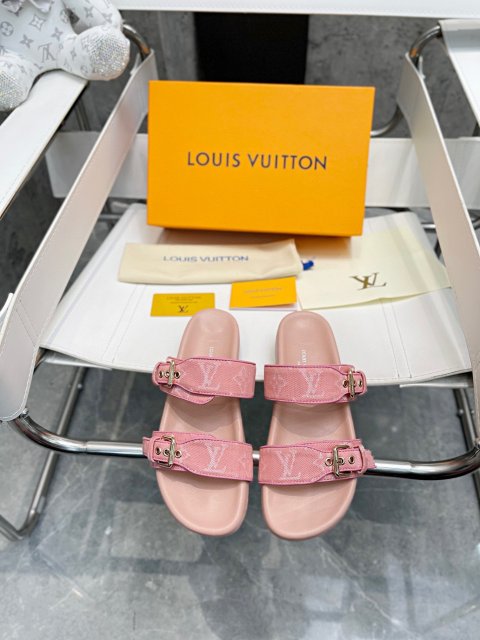 ルイヴィトン靴コピー   2022新品大人気NO.1   Louis Vuitton ルイヴィトン靴0302