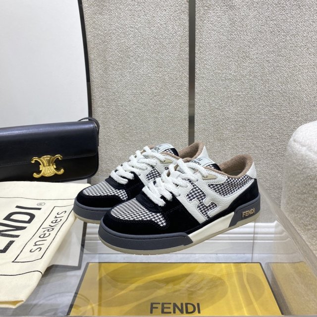 フェンディ靴コピー 男女兼用 定番人気2022新品  FENDI フェンディ靴0004