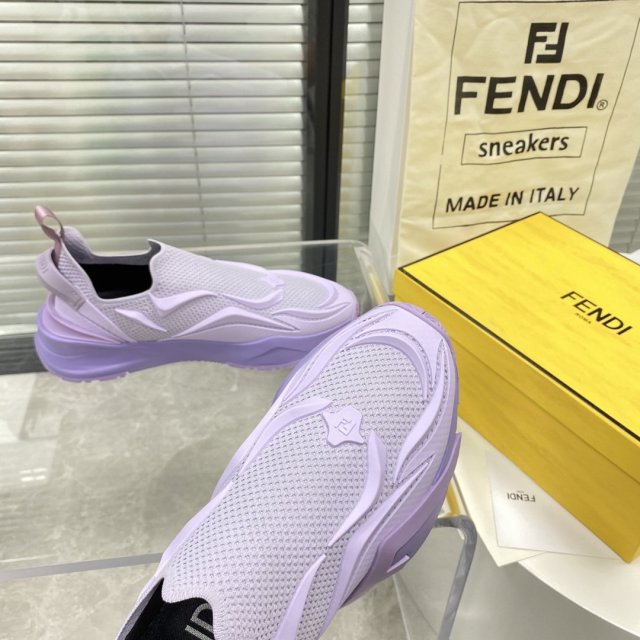 フェンディ靴コピー 男女兼用 定番人気2022新品  FENDI フェンディ靴0019