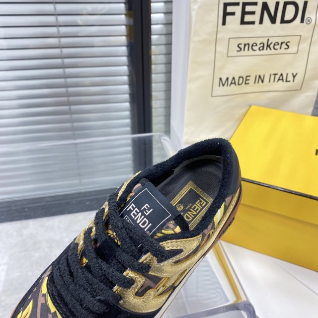 フェンディ靴コピー 男女兼用 定番人気2022新品  FENDI フェンディ靴0014