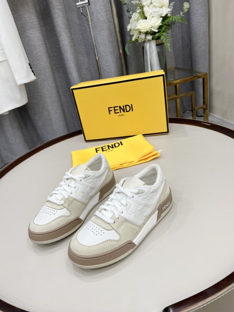 フェンディ靴コピー  2022新品大人気NO.1  FENDI フェンディ靴0022