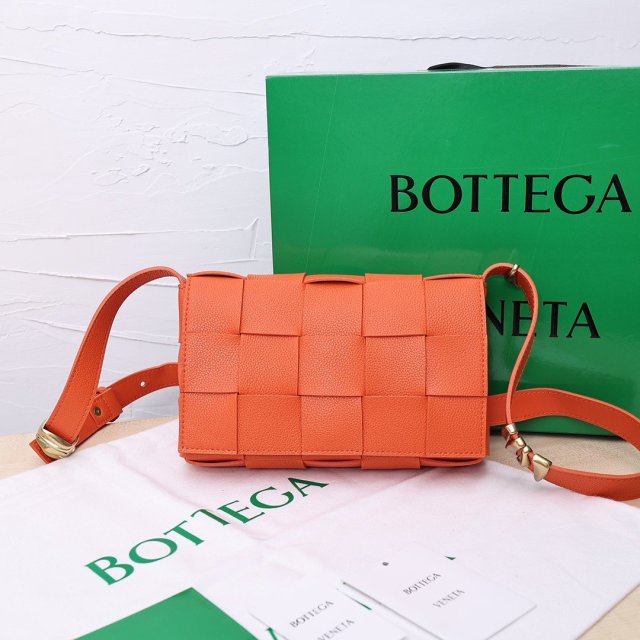 ボッテガヴェネタバッグコピー 2022SS新作通販 BOTTEGA VENETA ボッテガヴェネタバッグ0046