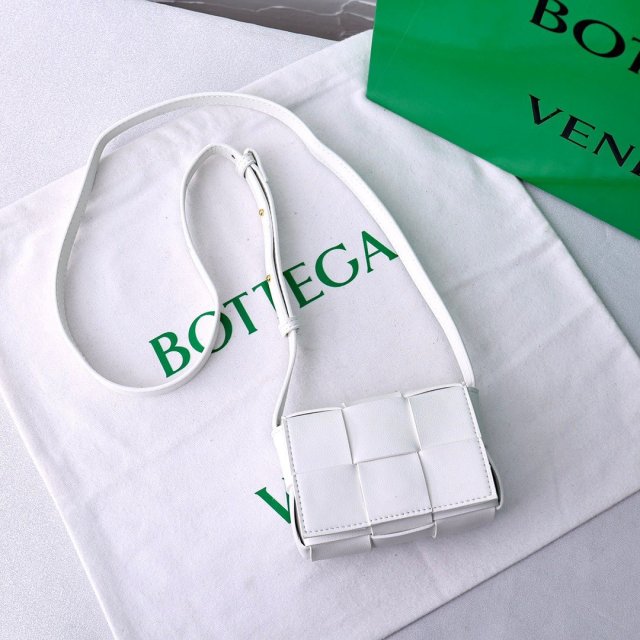 ボッテガヴェネタバッグコピー 2022新品大人気NO.1 BOTTEGA VENETA ボッテガヴェネタバッグ0016