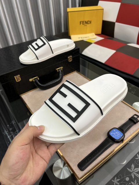 フェンディ靴コピー 2022SS新作通販  FENDI フェンディ靴0022