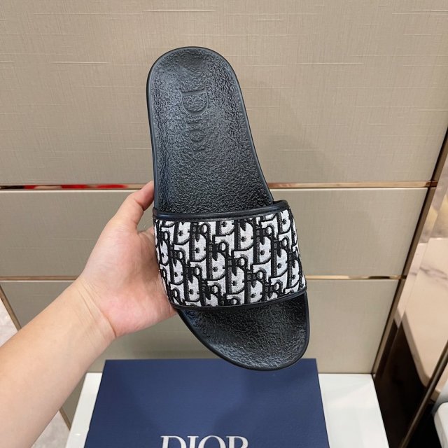 ディオール靴コピー    2022新品大人気NO.1  DIOR  ディオール靴0130