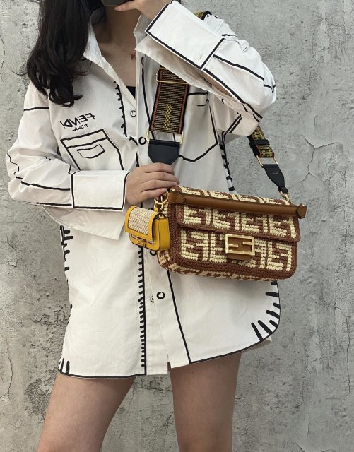 フェンディバッグコピー  2022新品大人気NO.1   FENDI フェンディバッグ0277